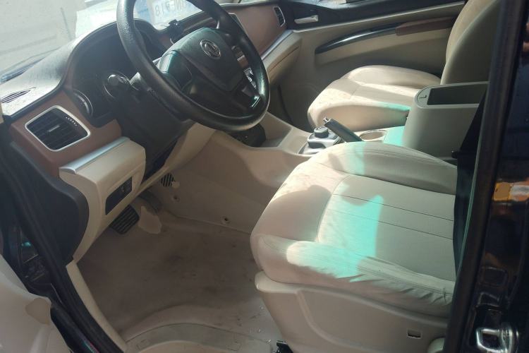 Used FORTHING Lingzhi M5 2020 Long-Range Version Comfort Model 7 Seats
