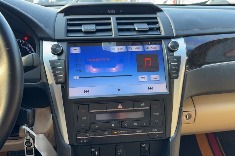 Used Toyota Camry 2016 2.0G 10th Anniversary Leading Edition