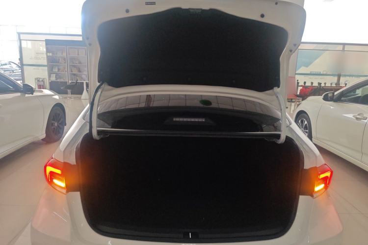 Used Toyota Corolla 2024 1.8L Smart Electric Hybrid Dual-Engine Elite Edition
