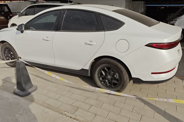 Used BYD Qin PLUS 2025 DM-i Smart Drive 55KM Leading Model