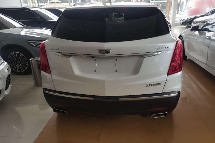 Used Cadillac XT5 2018 25T Luxury Model
