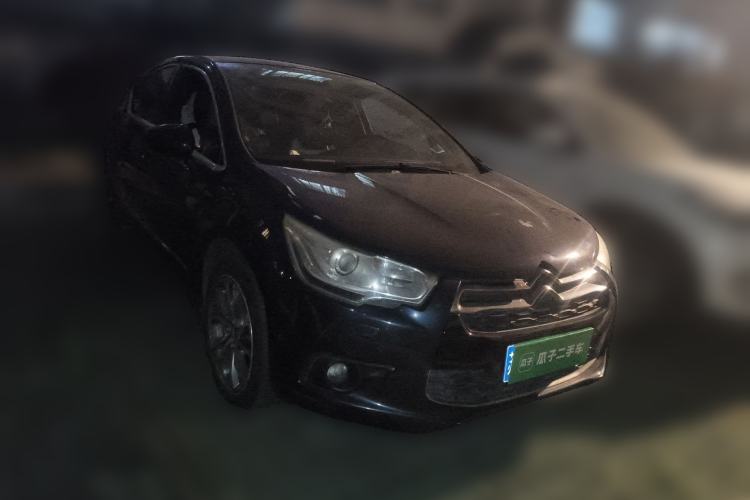 Used DS 4 2012 1.6T Elegant Edition Front Right 45 Deg