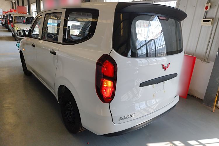 Used Wuling Hongguang New Energy 2024 All-Electric Model 300KM Standard Version