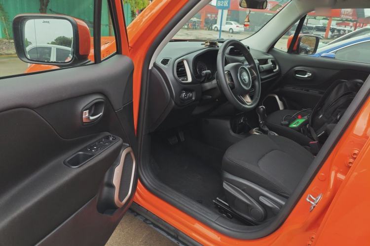 Used Jeep Renegade 2017 180T Automatic Kinetic Edition+