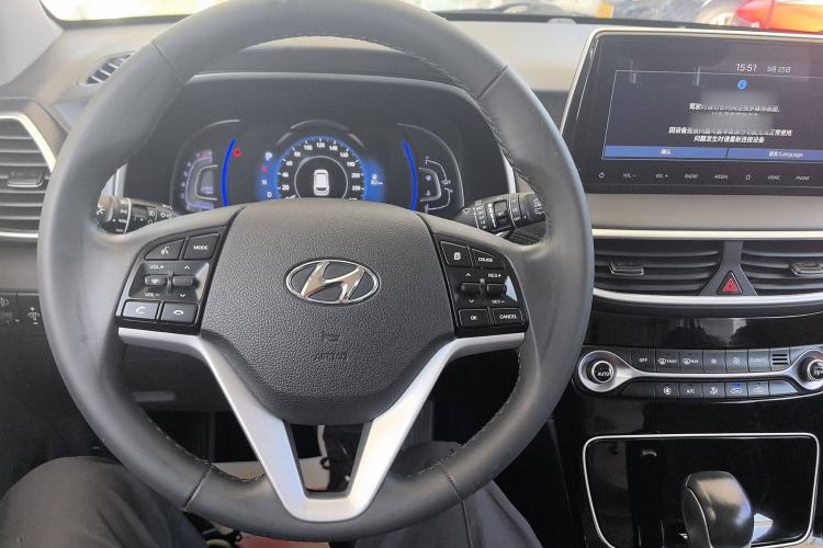 Used Hyundai Tucson 2020 280TGDi Two-Wheel-Drive GLS Fashion Edition China VI Standard
