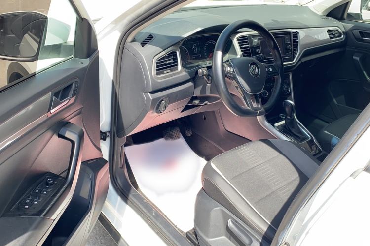 Used Volkswagen T-ROC 2019 280TSI DSG Two-Wheel Drive Advanced Version China VI Standard Driver Seat