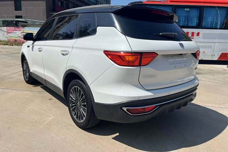 Used Sinotruk VGV U70 2020 1.5T Automatic Smart Luxury 7-Seater