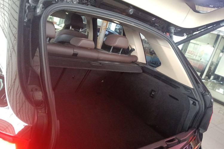 Used BMW X5 2017 xDrive28i
