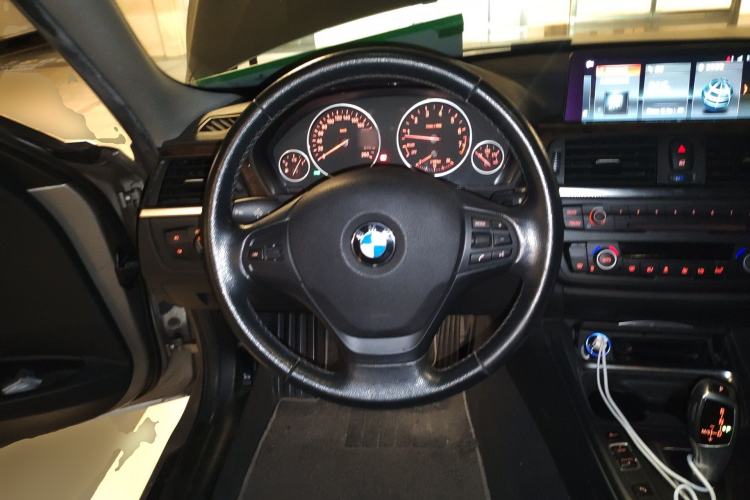 Used BMW 3 Series 2015 320Li Fashion Model