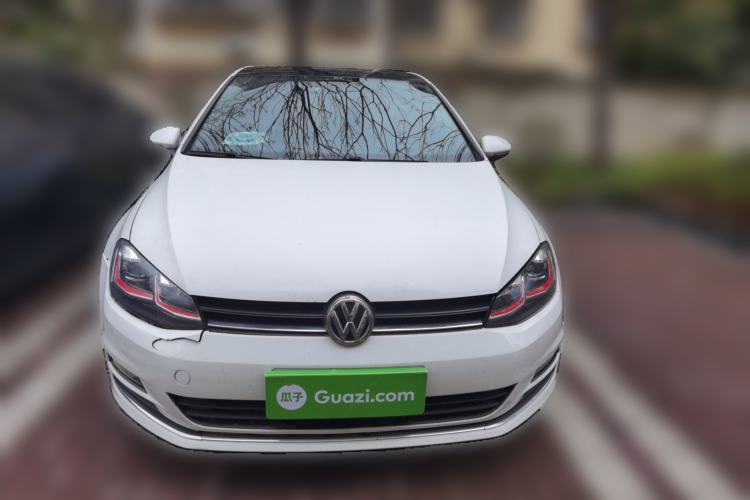 Used Volkswagen Golf 2015 1.4TSI Automatic Luxury Model Front