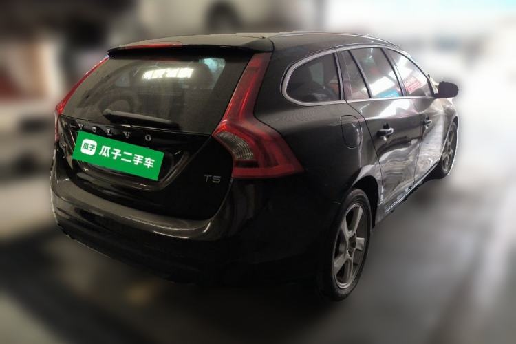 Used Volvo V60 2013 T5 Comfort Edition Rear Right 45 Deg