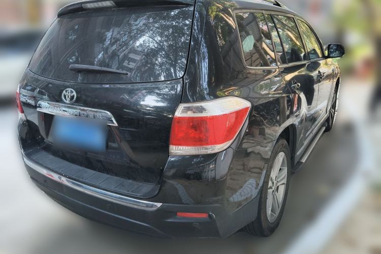 Used Toyota Highlander 2013 2.7L Two-Wheel Drive 7-Seater Zijin Edition
