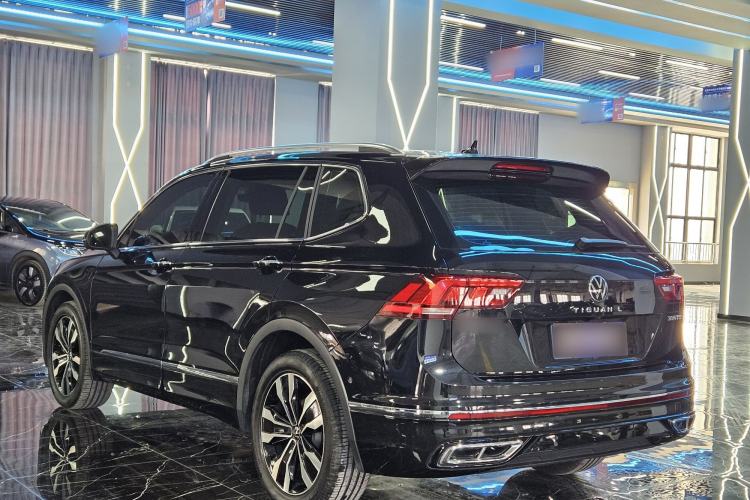 Used Volkswagen Tiguan L 2024 Outstanding Model 330TSI Automatic Two-Wheel Drive R-Line Dragon Glory Edition