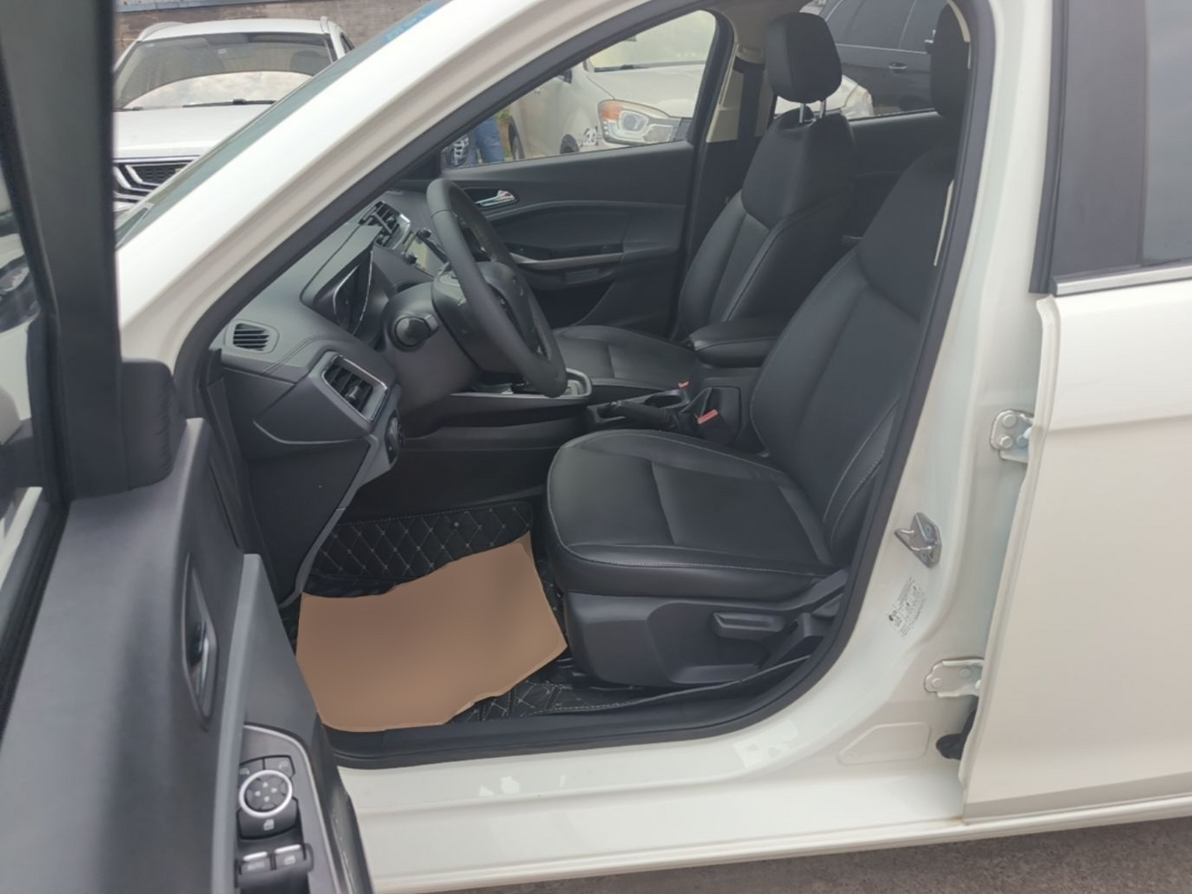 Avant de la voiture