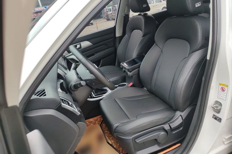 Used Haval H2 2017 Red-Label 1.5T Automatic Two-Wheel Drive Luxury Model
