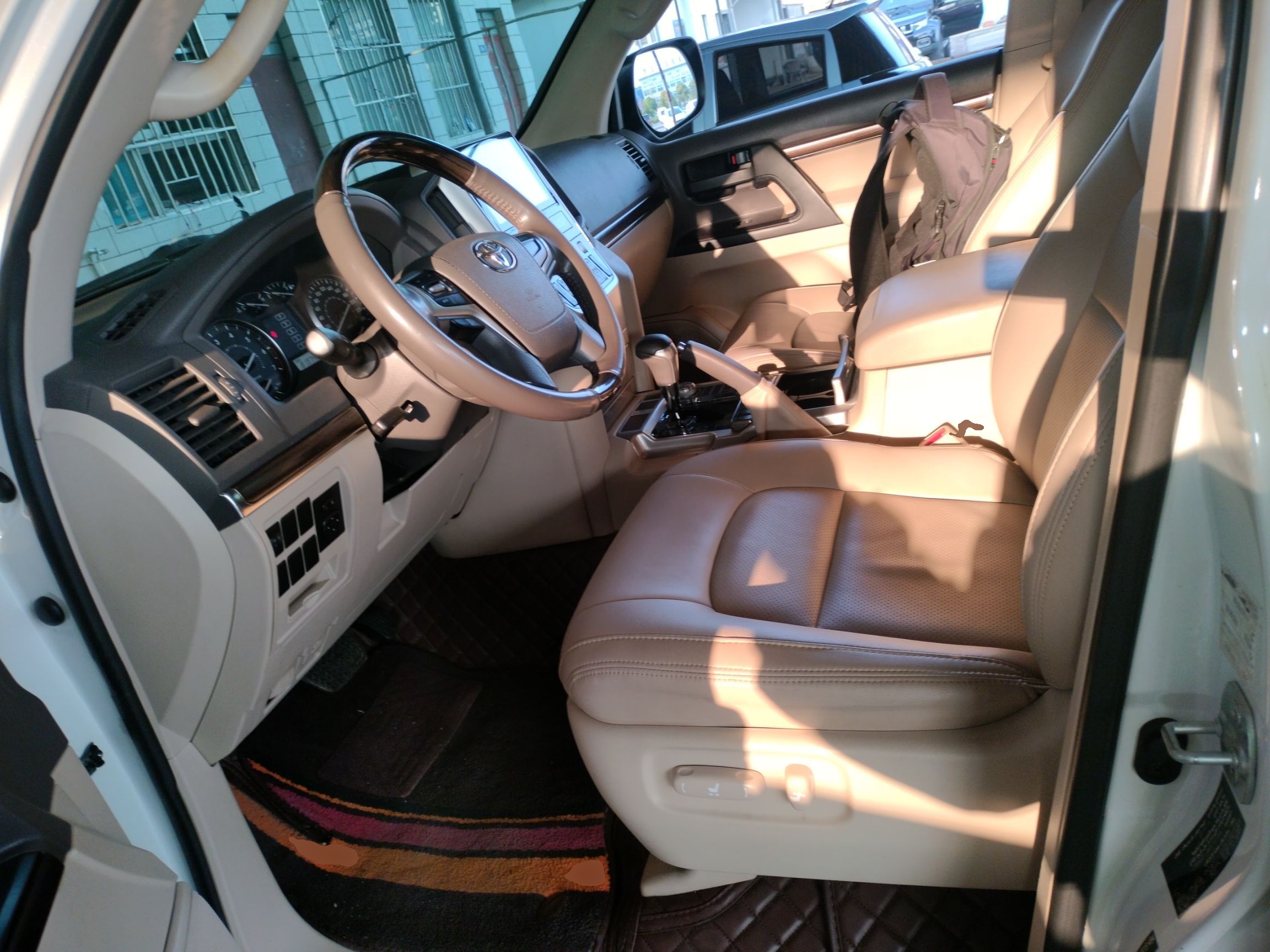 Interior delantero