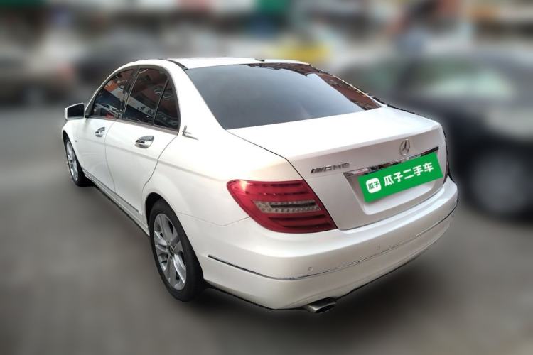 Used Mercedes-Benz C-Class 2011 C 200 CGI Fashion Model Rear Left 45 Deg