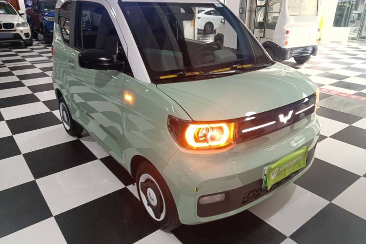 Used Wuling Hongguang MINIEV 2022 Macaron Premium Model – Lithium Iron Phosphate