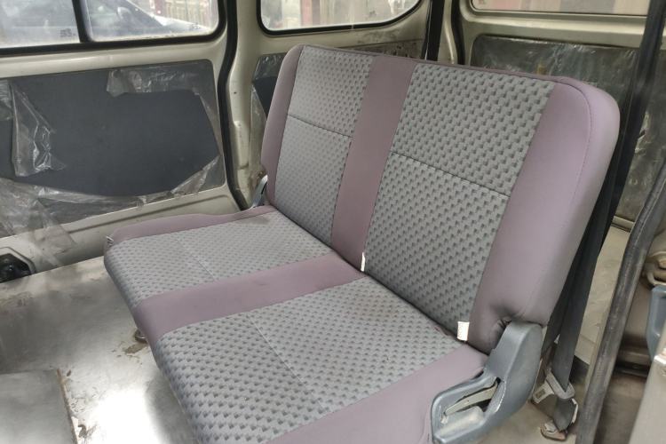 Used Wuling Zhiguang 2013 1.0L Practical Version