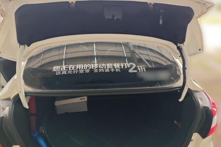 Used Ford Focus 2012 Sedan 1.6L Automatic Fashion Edition