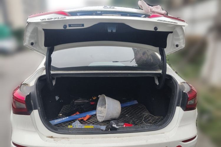 Used Changan Eado 2019 Blue Whale Edition 280T GDI DCT High-Speed Model