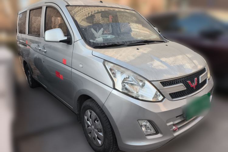 Used Wuling Rongguang V 2015 1.5L Base Version