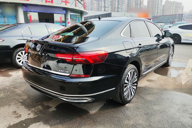 Used Volkswagen Passat 2019 330TSI Luxury Edition China VI Standard