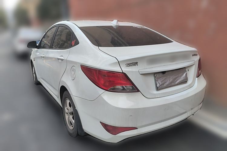 Used Hyundai Verna (older generation) 2016 1.4L Manual Smart GLS Trim
