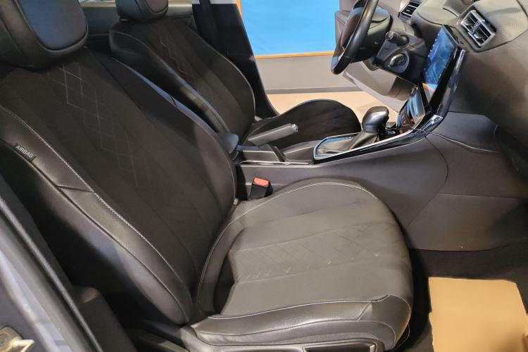 Used Peugeot 308 2016 1.6L Automatic Luxury Edition Right Front Seat