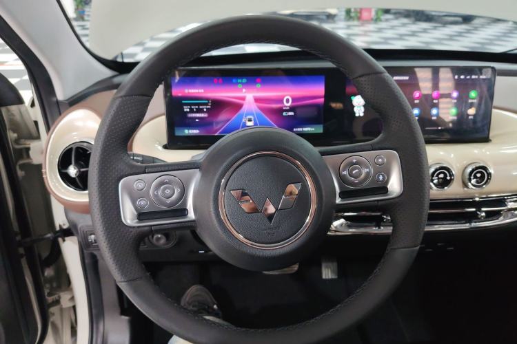 Used Wuling Bingo 2023 333 km Lingxi Connected+ Version
