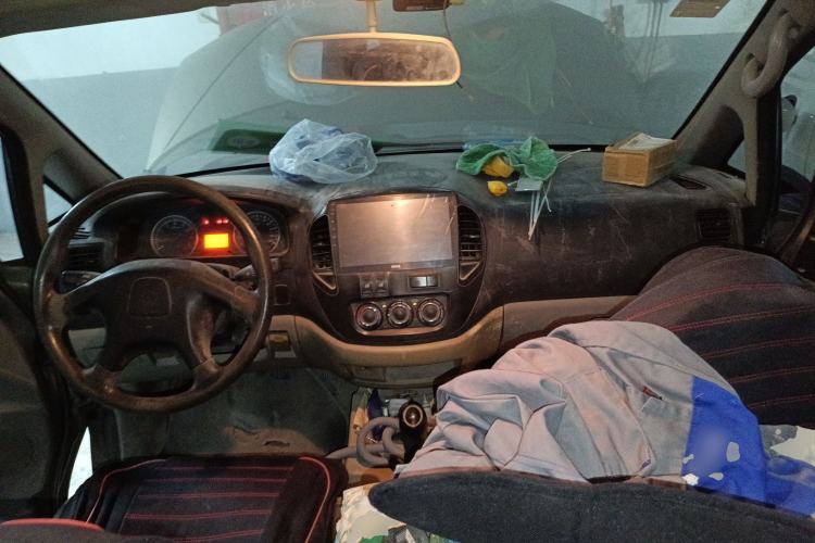 Used FORTHING Lingzhi 2014 V3 1.5L 5-seat Standard Model I
