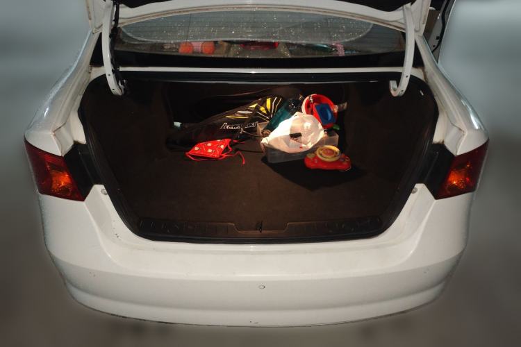 Used Roewe 350 2015 1.5L Automatic Luxury Sunroof Edition