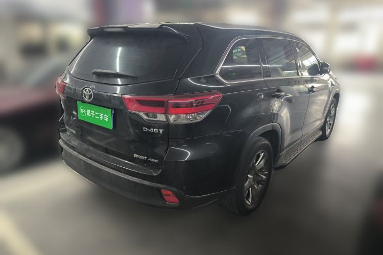 Used Toyota Highlander 2018 2.0T Four-Wheel Drive Luxury Edition 7 Seats China V Emission Standard

