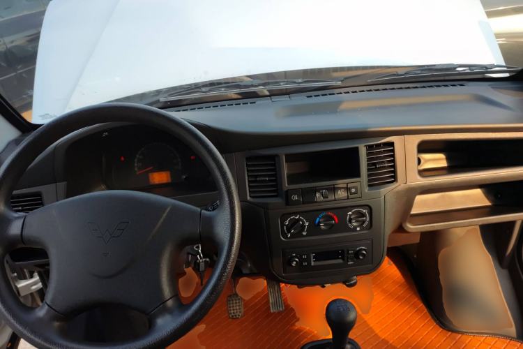 Used Wuling Zhiguang 2023 1.5L Practical Version 5/7 Seats