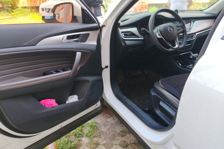 Used CHANGAN CS35PLUS 2018 1.6L Automatic Changlian Edition China V Standard Driver Seat