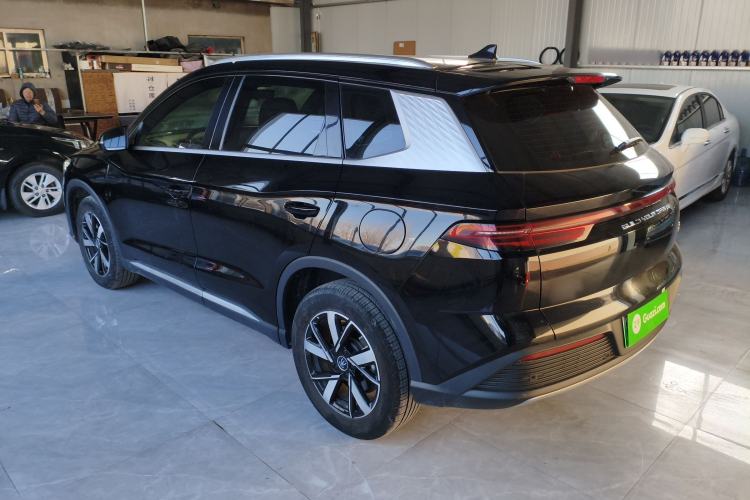 Used BYD Song Pro New Energy 2024 HONOR Edition DM-i 71KM Navigation Model
