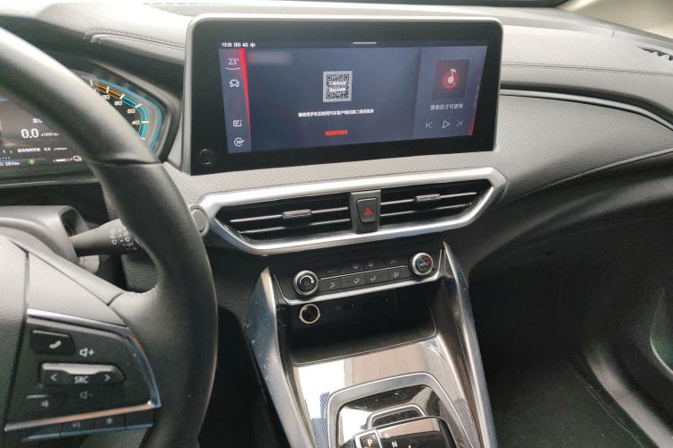 Used SAIC MAXUS EUNIQ 5 2020 1.3T PLUG-IN Luxury Edition
