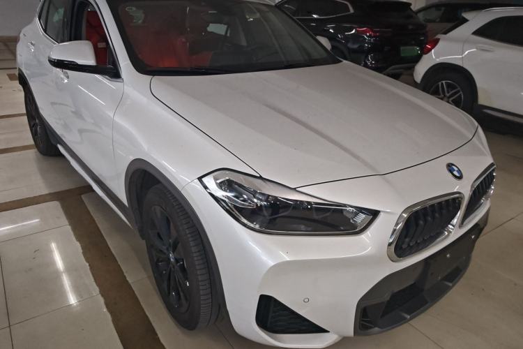Used BMW X2 2021 Restyled sDrive25i M Sport Package Front Right 45 Deg