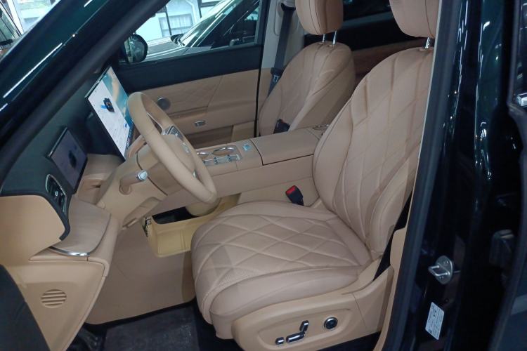 Used Chery T11 2026 Model 220 All-Wheel Drive Family Fun Edition Left Front Seat