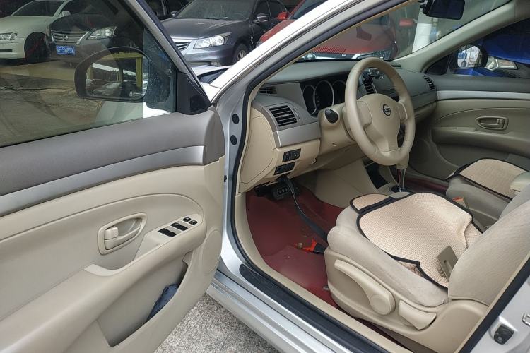 Used Nissan Sylphy 2018 Classic 1.6XE+ CVT Leading Edition Driver Seat