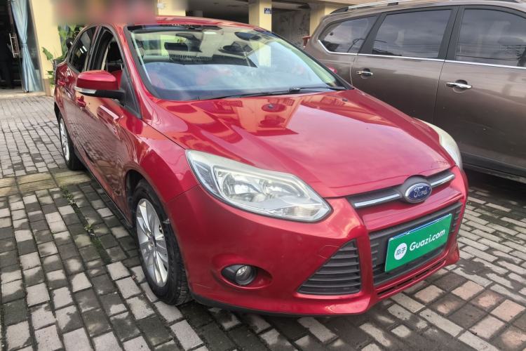 Used Ford Focus 2012 Sedan 1.6L Manual Comfort Model Front Right 45 Deg