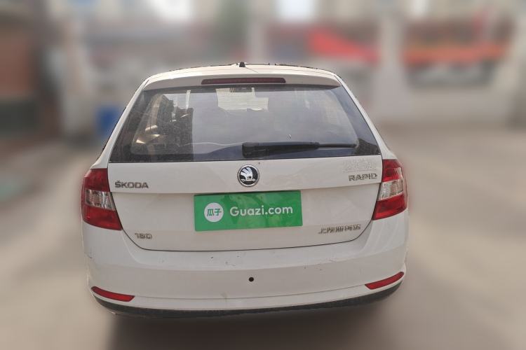 Used Skoda Rapid Spaceback 2016 Revised Version 1.6L Automatic Front-Drive Edition
