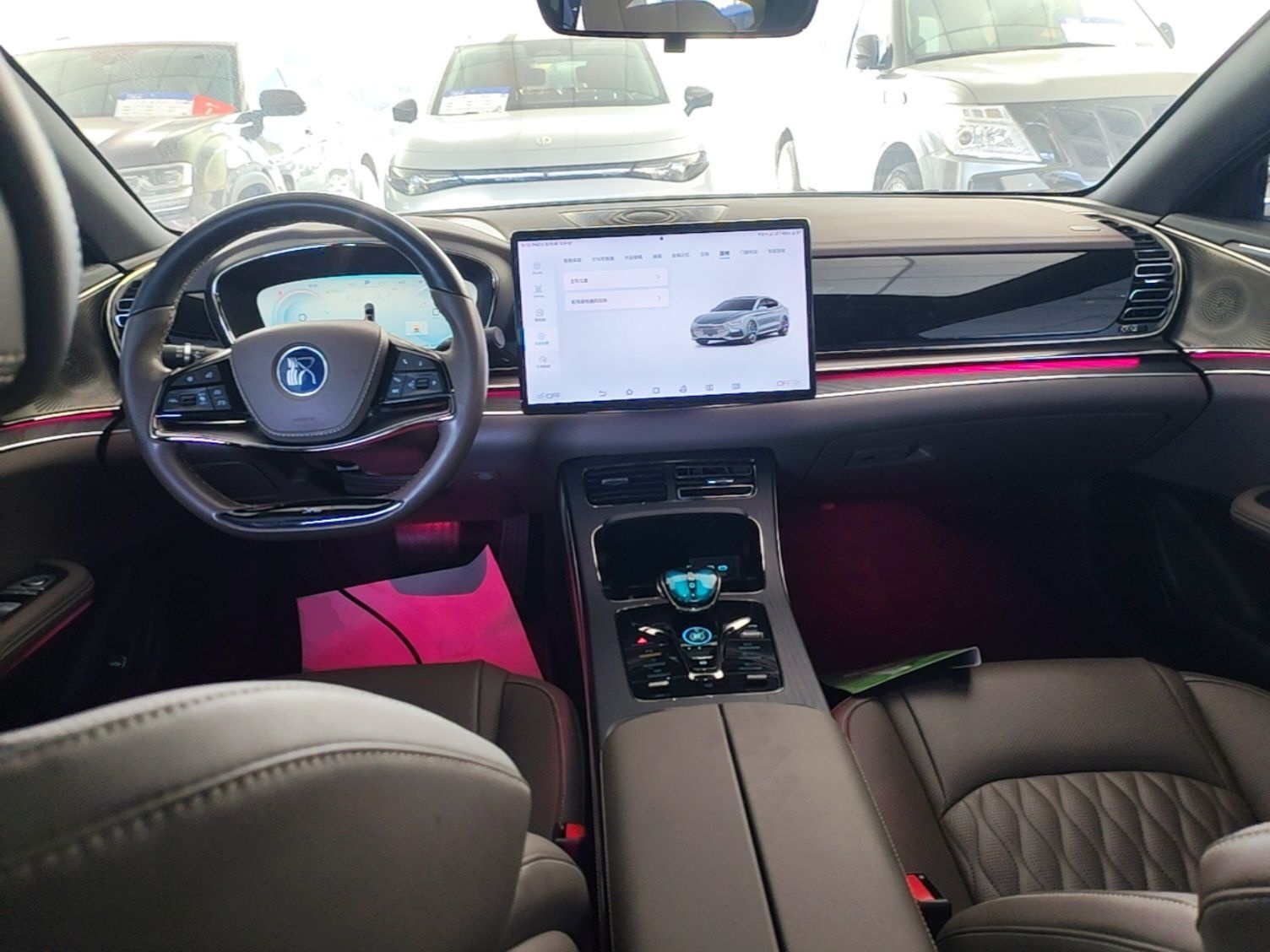 BYD Han 2023 DM-i Champion Edition 121KM Prestige Model - Prestige — снимка 12