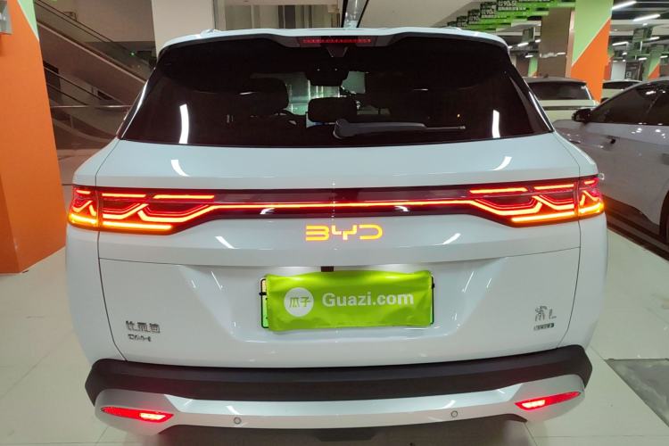 Used BYD Song L DM-i 2026 Model 200KM Superior Version
