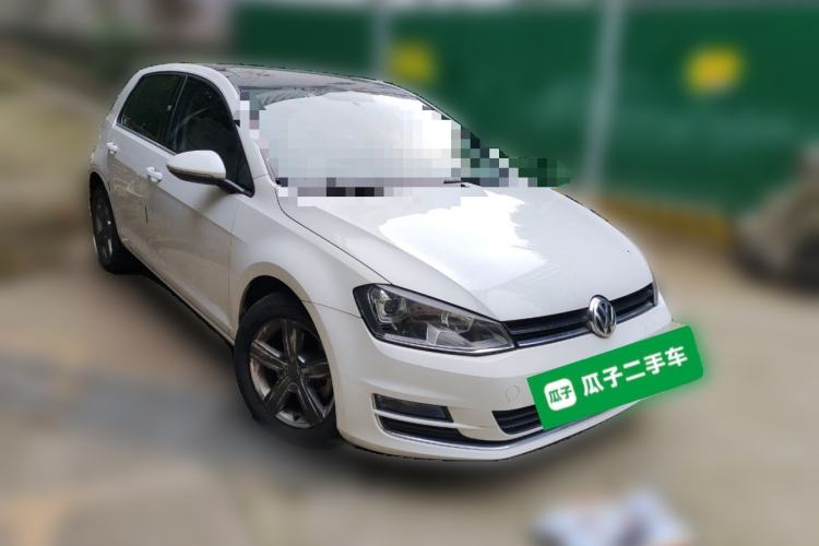 Used Volkswagen Golf 2015 1.4TSI Manual Comfort Model Front Right 45 Deg