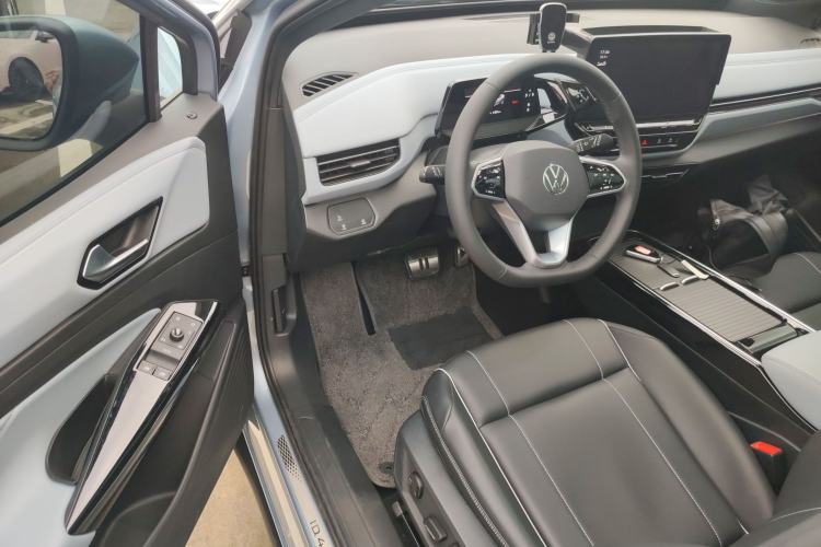 Used Volkswagen ID.4 X 2024 Pure & Smart Edition Driver Seat