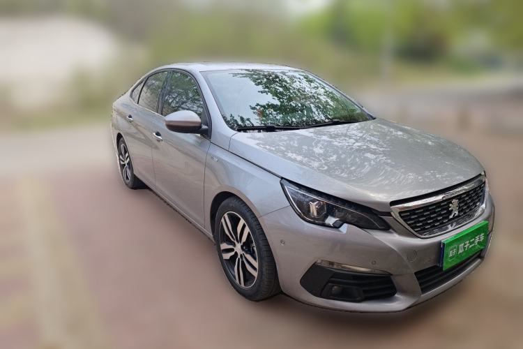 Used Peugeot 308 2018 350THP Automatic Prestige Edition Front Right 45 Deg