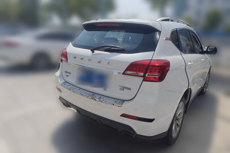 Used Haval H2 2017 Red-Label 1.5T Manual Two-Wheel-Drive Elite Model

