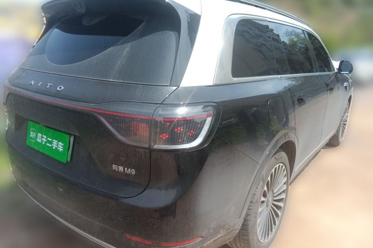 Used Hima AITO M9 2025 Extended-Range Ultra Version 52 kWh 6-Seater Rear Right 45 Deg