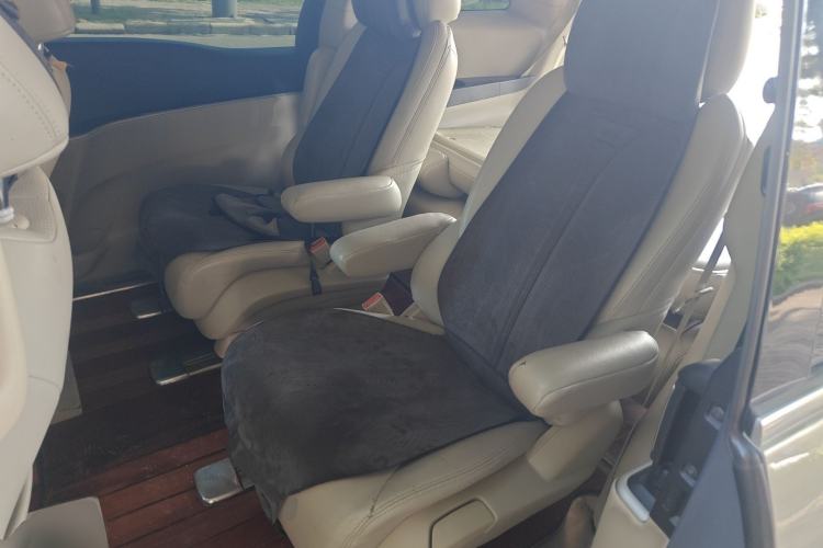 Used Buick GL8 2018 28T Comfort Model China VI Standard
